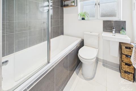9 All Saints Close, Nash, Milton Keynes, MK17 0FG