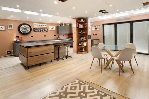 undefined, Lea Mount Close, Dawlish, EX7