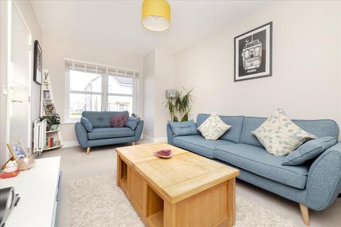 34 Shiel Hall Circle, Rosewell, EH24 9DE