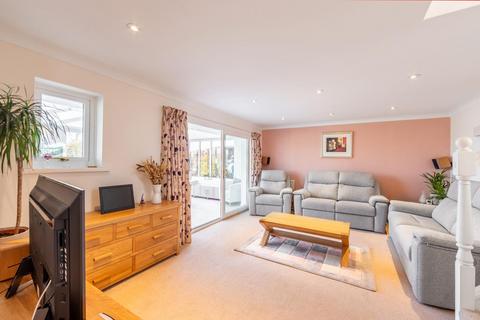 10 Bishopton Way, Hexham, NE46 2LR