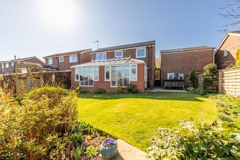 10 Bishopton Way, Hexham, NE46 2LR