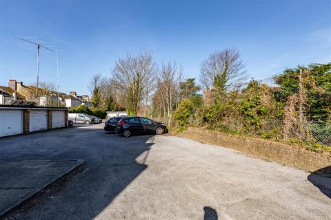 2 bedroom apartment for sale, Lyndhurst Road, Hove