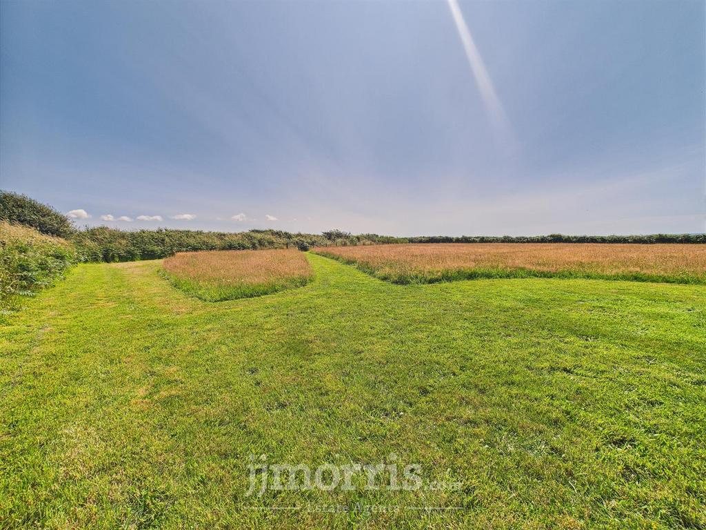 Externally &amp; The Land