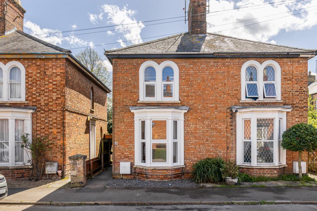 8 Henrietta Street (Spalding)-2.jpg