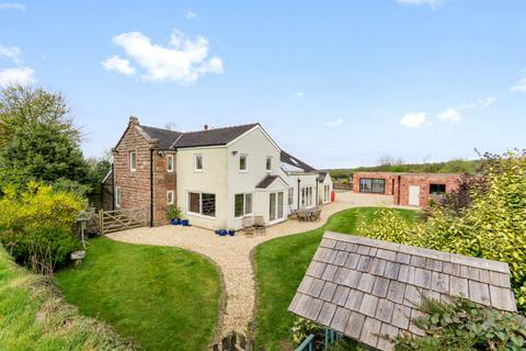 5 bedroom farm house for sale, Pines Lane, Staffs, ST8