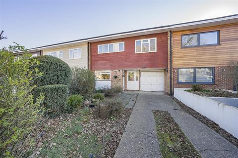 8 Moss Side, Bricket Wood, St Albans, AL2 3SU
