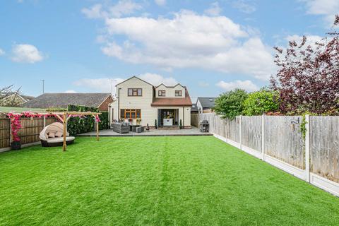 5 bedroom detached house for sale, Ashingdon Road, Rochford, SS4