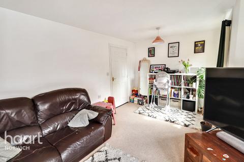 11 Bobbin Road, Norwich, NR3 2AS