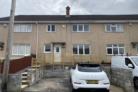 3 bedroom terraced house to rent, Tynycae Road, Llansamlet, Swansea, City And County of Swansea.