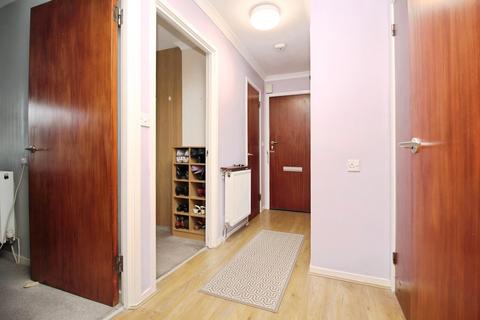 2 bedroom flat for sale, Fern Close, Thurnby, LE7