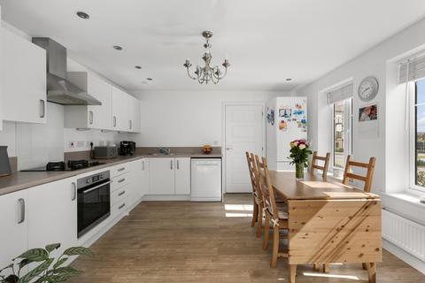 4 bedroom end of terrace house for sale, Wokingham RG40