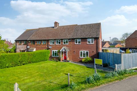 undefined, Lower Icknield Way, Marsworth HP23