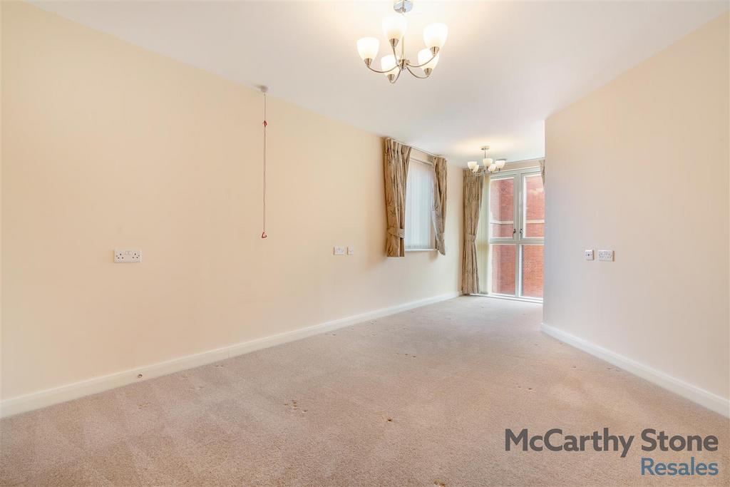 8642034-interior11.jpg