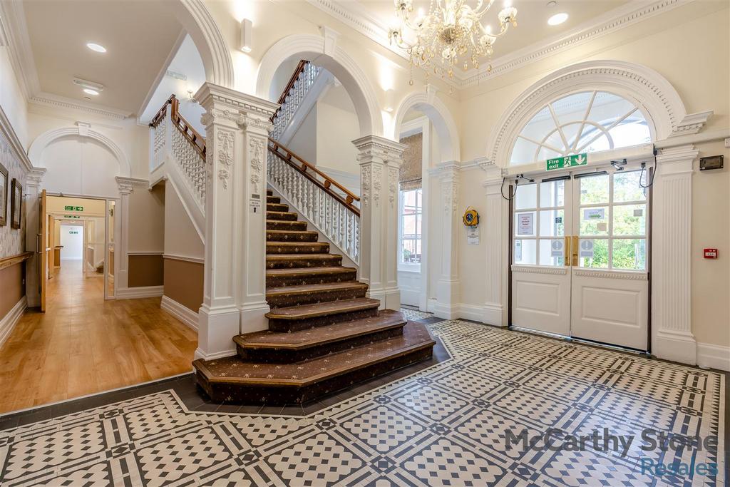 8642034-interior04.jpg