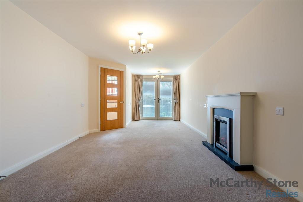 8642034-interior16.jpg