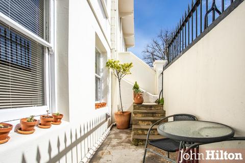 1 bedroom flat for sale, Roundhill Crescent, Brighton