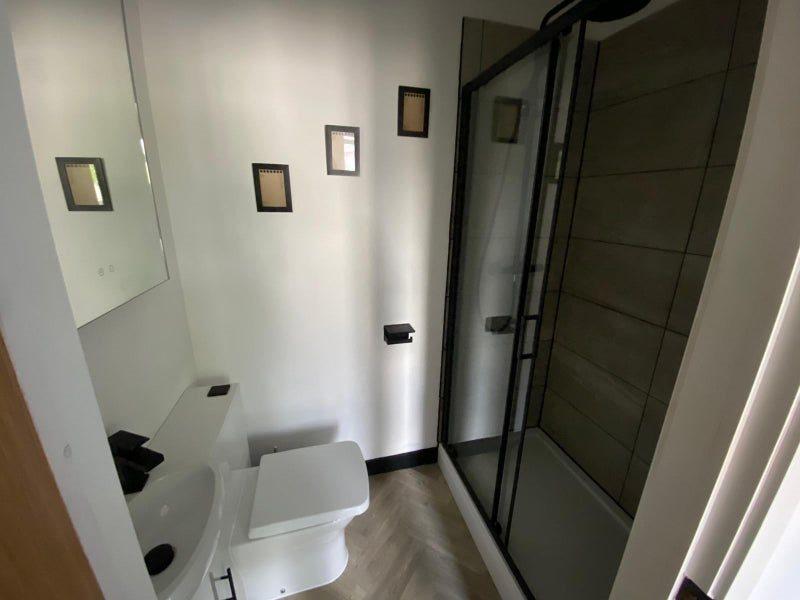 Ensuite