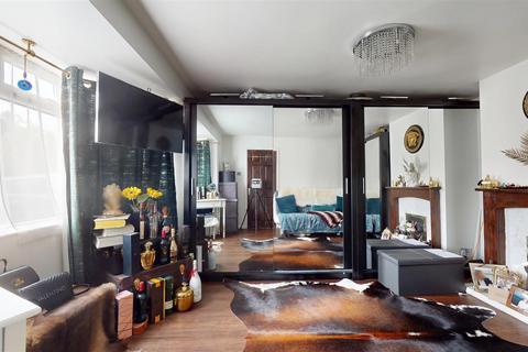 3 bedroom terraced house for sale, Teyfant Road, Bristol