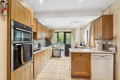 3 bedroom detached bungalow for sale, Manor Road, Wivenhoe, Colchester, CO7