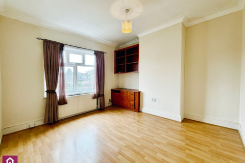 2 bedroom maisonette for sale, Grosvenor Road, Altrincham, Greater Manchester, WA14