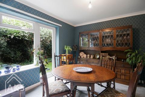 4 bedroom detached house for sale, Oaklands Road, Derby DE65
