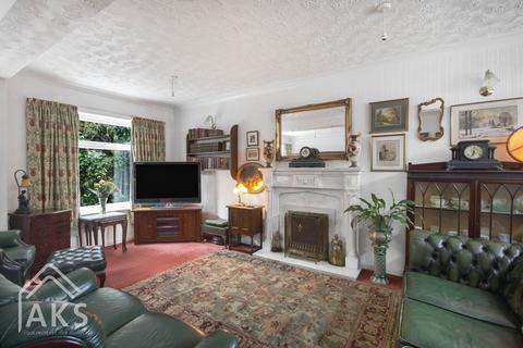 4 bedroom detached house for sale, Oaklands Road, Derby DE65