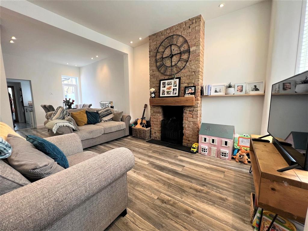 Front Room.jpg