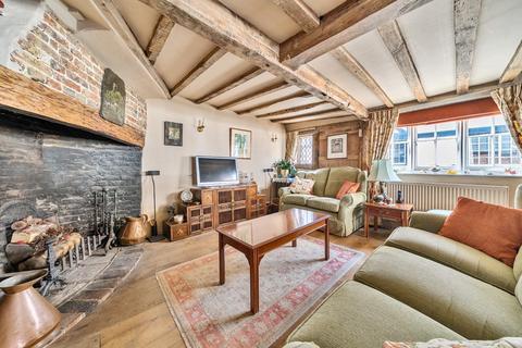 2 bedroom end of terrace house for sale, The Street, Smarden, Ashford
