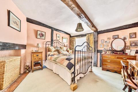 2 bedroom end of terrace house for sale, The Street, Smarden, Ashford