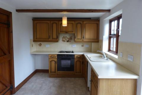 2 bedroom terraced house to rent, Rugby Close, Market Harborough