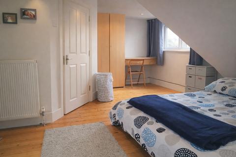 1 bedroom flat to rent, Hale Lane, Mill Hill, NW7