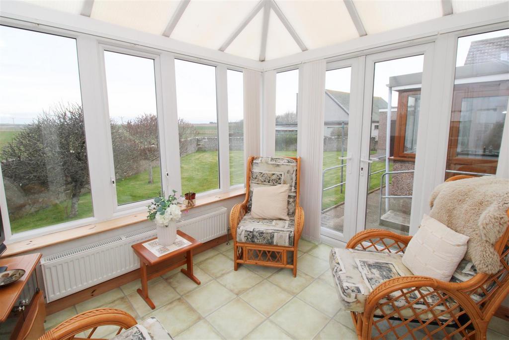 SUN ROOM.jpg