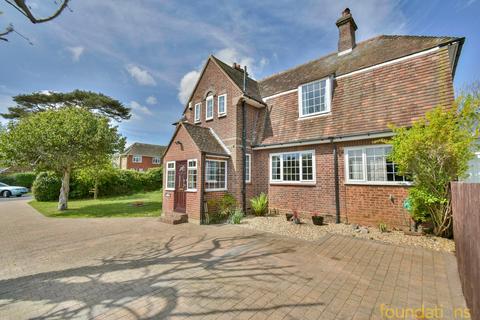 undefined, Collington Rise, Bexhill-on-Sea, TN39
