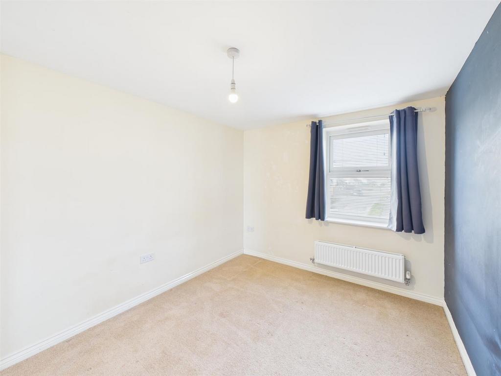 27 Littledale Row Bedroom 1