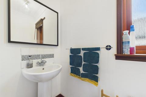 67 Elm Street, Errol, Perth, PH2 7SQ