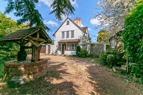 2 bedroom detached house for sale, Green Lane, Letchworth Garden City