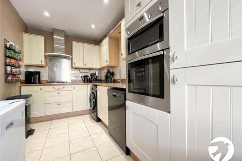3 bedroom house to rent, Horace Road, Rochester, Kent, ME2