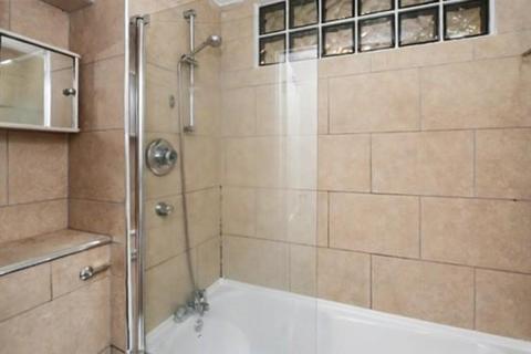undefined, Surbiton Court, Surbiton KT6