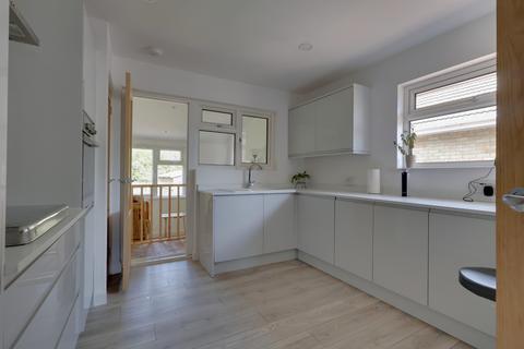 2 bedroom detached bungalow for sale, Trosnant Road, Havant