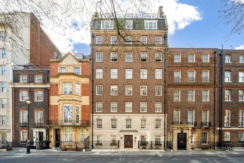 2 bedroom flat for sale, Upper Grosvenor Street, London W1K