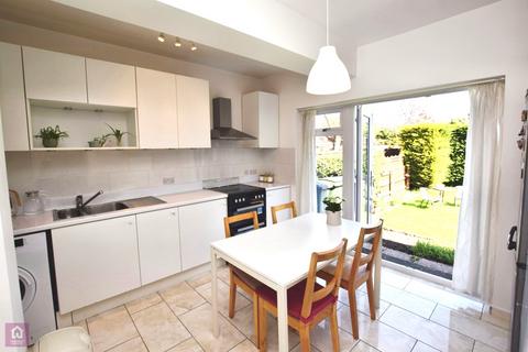 4 bedroom semi-detached house for sale, Stokoe Avenue, Altrincham, Greater Manchester, WA14