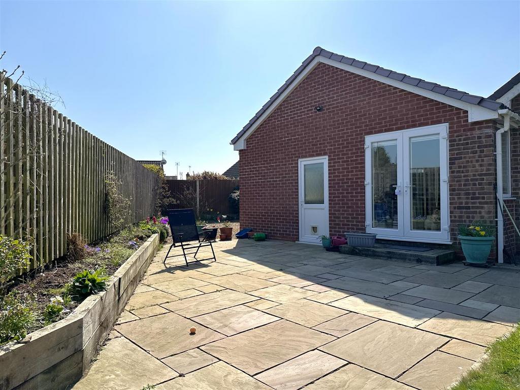 Paved Seating Area 501