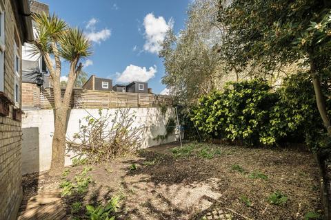 34 Cowper Road, London, W3 6PZ