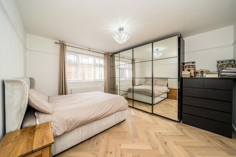 34 Cowper Road, London, W3 6PZ