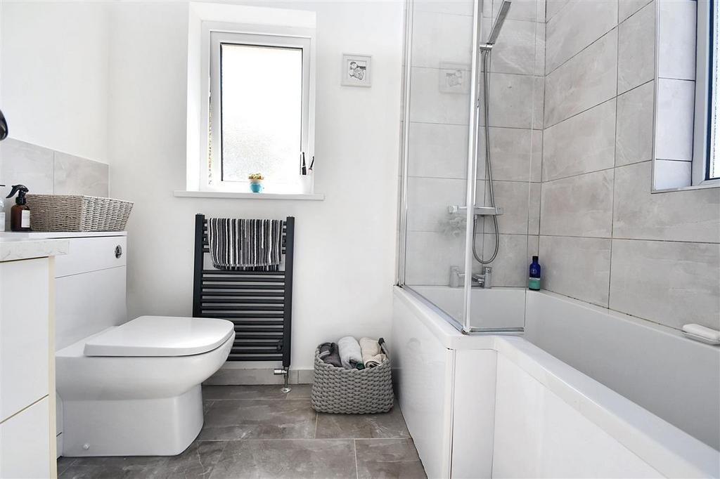 Family bathroom