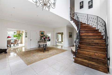 1, Silvermere Byfleet Road, Cobham, KT11 1DZ