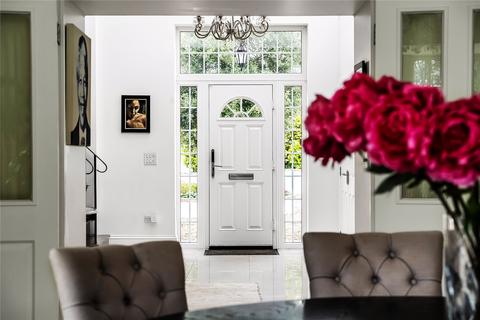 1, Silvermere Byfleet Road, Cobham, KT11 1DZ