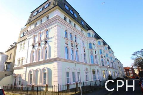 2 bedroom property for sale, St. Martins Avenue, Scarborough, YO11