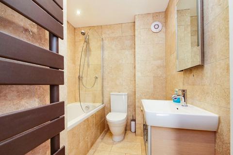 1, St Georges House, 23 Castlegate, York, YO1 9RN