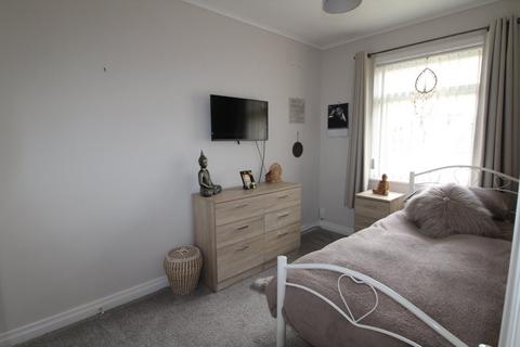 24 Arnside Avenue, Riddlesden, Keighley, BD20 5AD